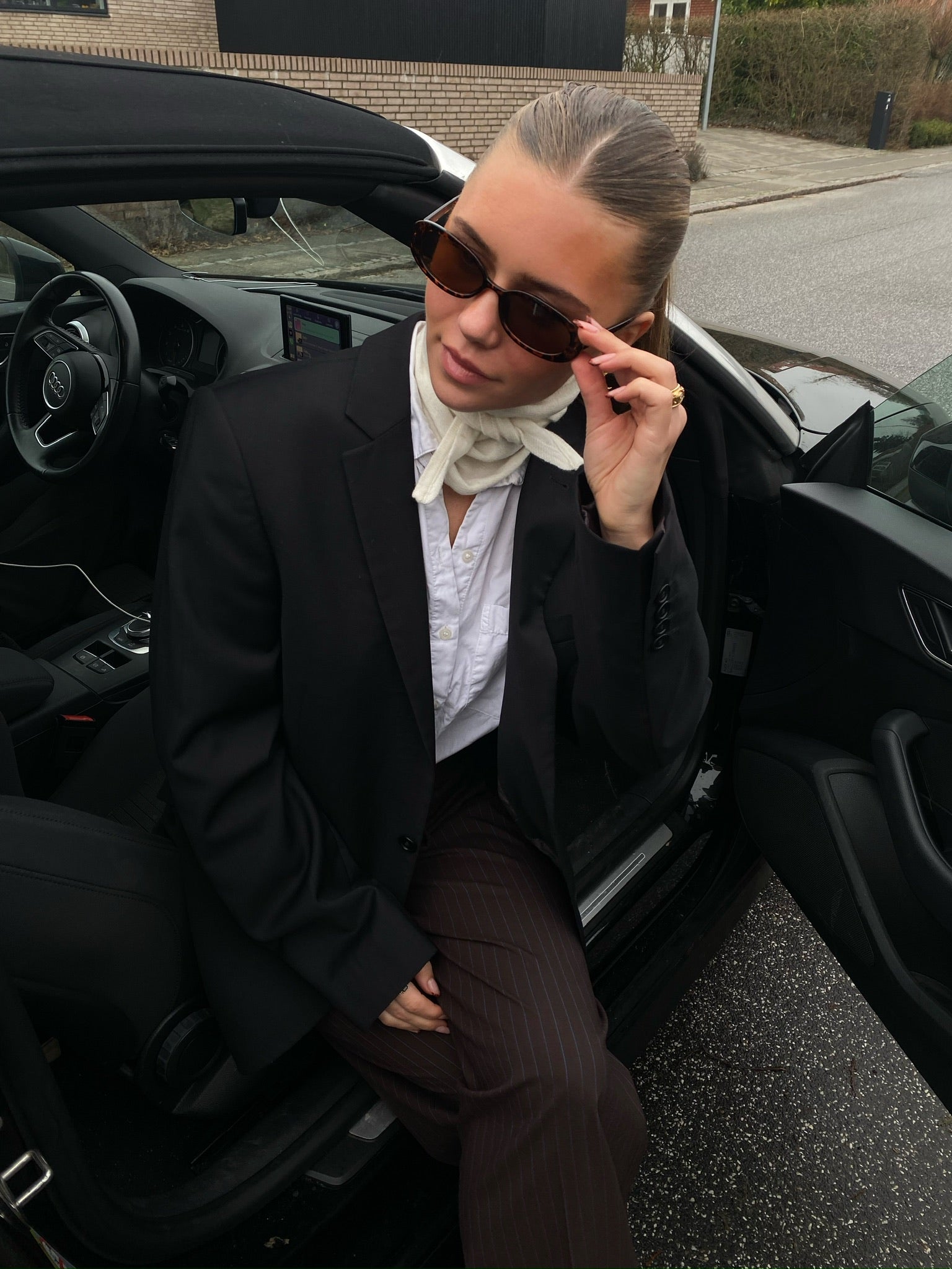 Jasmin Scarf - White