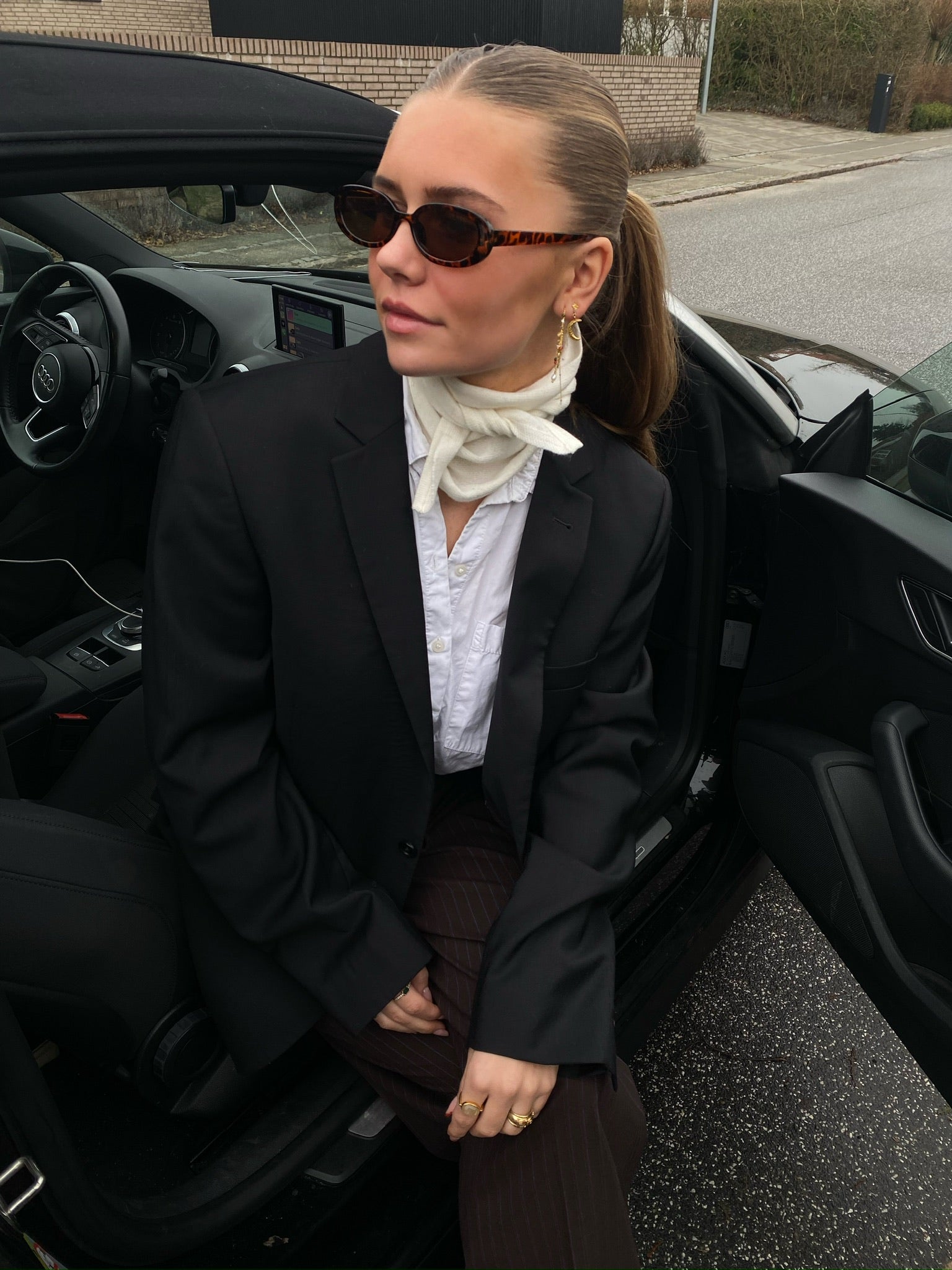 Jasmin Scarf - White