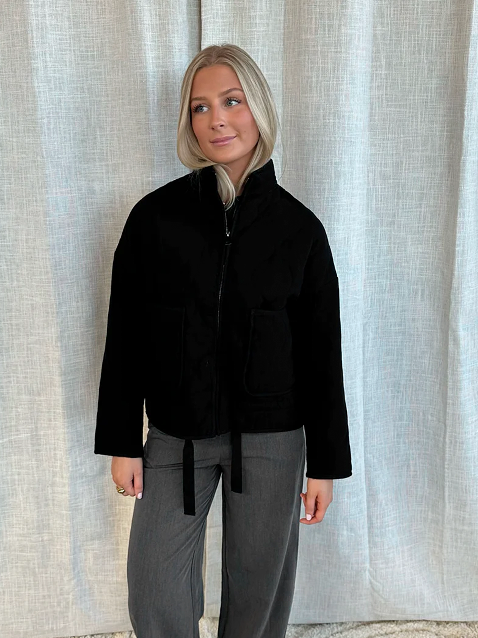 Holly Jacket - Black